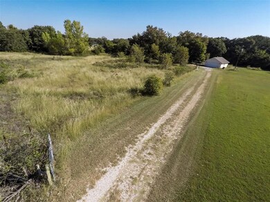 252 County Road 4693, Boyd, TX 76023 - photo 3