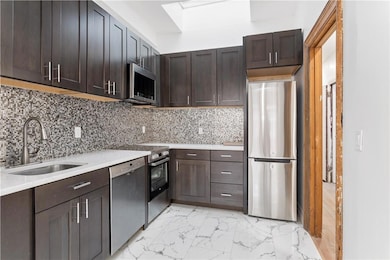 453 W 140th St, New York, NY 10031 - photo 6