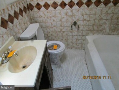 2618 Brendan Ave, Baltimore, MD 21213 - photo 6