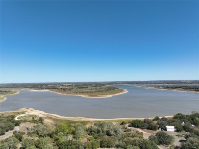 116 Circle Dr, Comanche, TX 76442 - photo 2