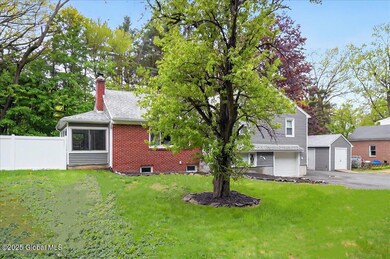 01-5 Nicholas Ave-1