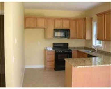 7 Railroad St unit 1, Pepperell, MA 01463 - photo 4