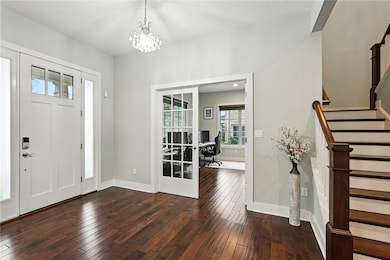 1696 Shelburne Ln, Pittsburgh, PA 15217 - photo 5