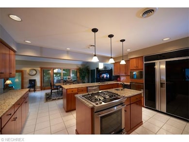 Fabulous kitchen with granite counters and Mullet cherry cabinets