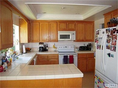 Another view of the lovely kitchen.