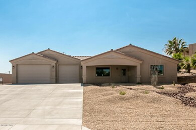 Similar to home - 650 Aquamarine2