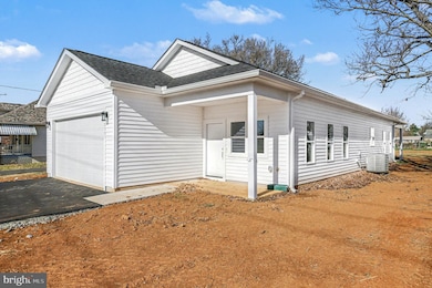 277 White Oak Rd, Fredericksburg, VA 22405 - photo 3