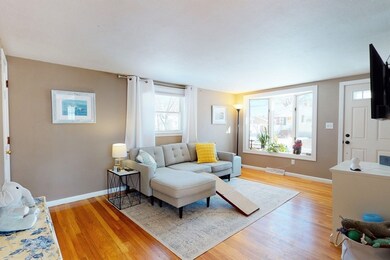 232 Mokema Ave unit 1, Waltham, MA 02451 - photo 6