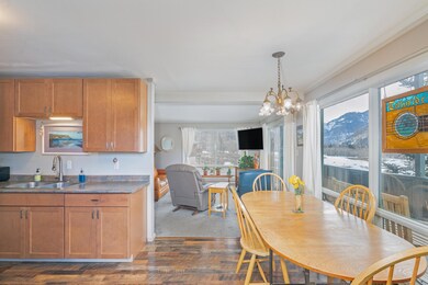 KitchentoLiving