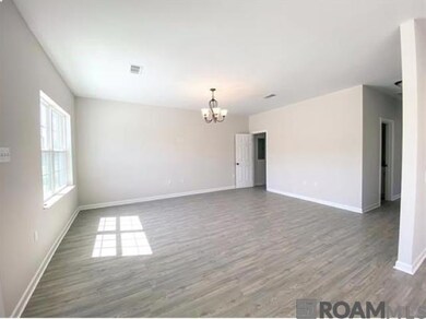 1636 Cottondale Dr, Baton Rouge, LA 70815 - photo 4