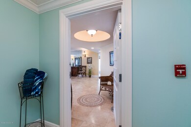 Private Vestibule Entry