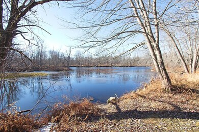 29 Pine St, Mechanic Falls, ME 04256 - photo 2