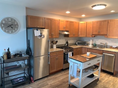 597 E 5th St unit 3, Boston, MA 02127 - photo 5