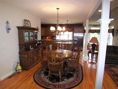 9 Cobblestone Dr, Winchester, MA 01890 - photo 4