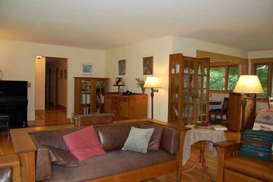 27W611 South Ln, Naperville, IL 60540 - photo 5