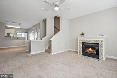 42466 Hollyhock Terrace, Ashburn, VA 20148 - photo 3