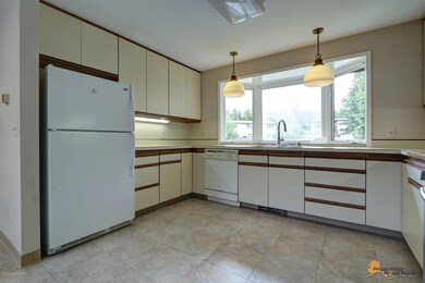 1848 Kalgin St, Anchorage, AK 99504 - photo 7