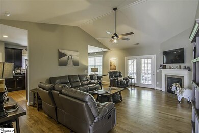 9 Ledge Run Ct, Greenville, SC 29617 - photo 4