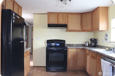 4815 Airway Dr NE unit 72, Moses Lake, WA 98837 - photo 2