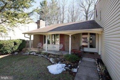 326 Avondale Dr, Sterling, VA 20164 - photo 2