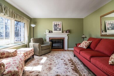 20 Timberland Dr, Riverside, RI 02915 - photo 2