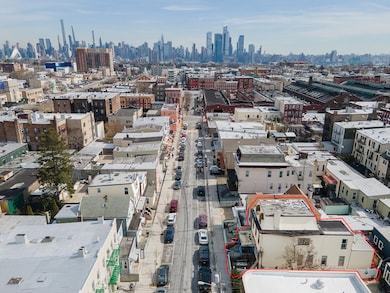 537 29th St, Union City, NJ 07087 - photo 5