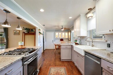 4715 Creighton Dr, Dallas, TX 75214 - photo 6