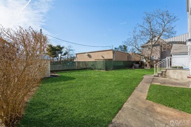 111 Coleman St, Middlesex, NJ 08846 - photo 6