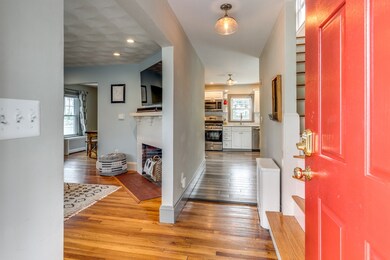 6 Osborne Rd, Medford, MA 02155 - photo 4