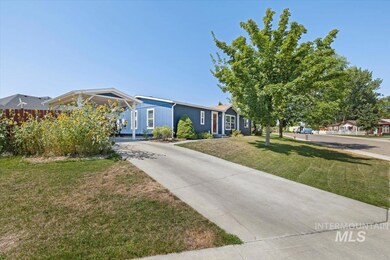 917 W Brookwood Ct, Nampa, ID 83686 - photo 3