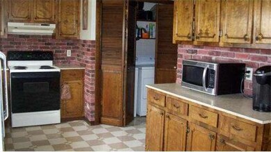 216 River Rd, South Deerfield, MA 01373 - photo 7