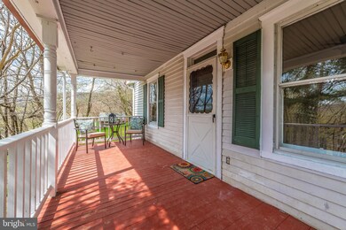 264 Knoxville Rd, Knoxville, MD 21758 - photo 5