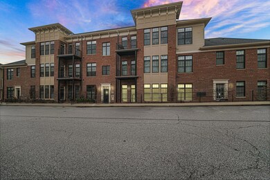 207 Academy St unit 104, Valparaiso, IN 46383 - photo 2