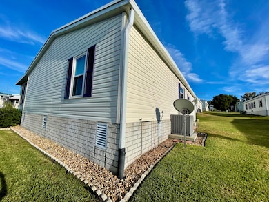 812 Nelson Dr, Lady Lake, FL 32159 - photo 3