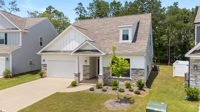 624 Columbus Cir, Simpsonville, SC 29680 - photo 2