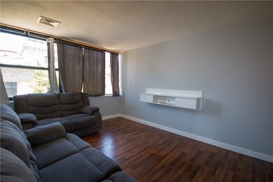 285 Main St unit 2, Woonsocket, RI 02895 - photo 4