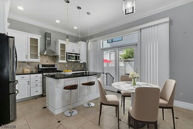 52 Myrtle Ave, Edgewater, NJ 07020 - photo 4