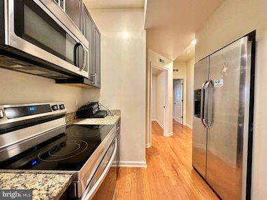 2233 N Camac St unit 2, Philadelphia, PA 19133 - photo 5