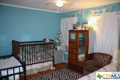 130 N Mitchell St, San Marcos, TX 78666 - photo 5