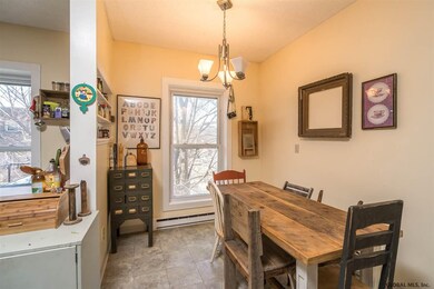 154 Lancaster St unit 2, Albany, NY 12210 - photo 6