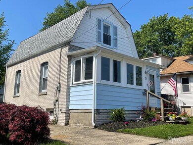 21 Douglas St, Fords, NJ 08863 - photo 4