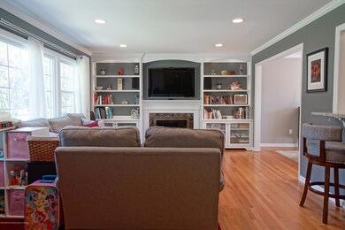 Living Room - 1