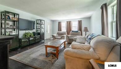 308 Peoria St, Lincoln, IL 62656 - photo 5