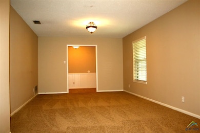 3613 Silverwood Dr, Tyler, TX 75701 - photo 5