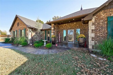 5899 Timberland Crossing, Guthrie, OK 73044 - photo 3