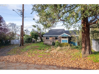 32633 W Mckenzie St, Eugene, OR 97408 - photo 2