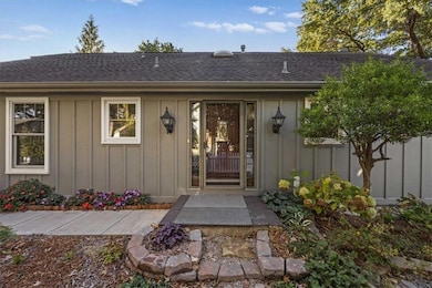 7212 Mastin St, Shawnee, KS 66203 - photo 3