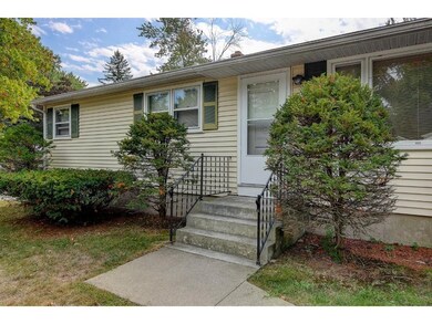 95 Glendale Ave, Manchester, NH 03103 - photo 2