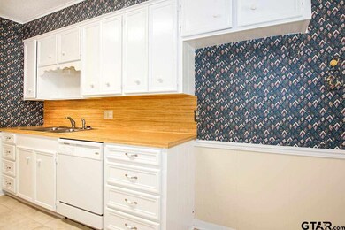 8204 8204 Purdue Dr, Tyler, TX 75703 - photo 5