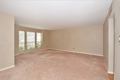 10168 Longmont Dr unit 38/2, Houston, TX 77042 - photo 6